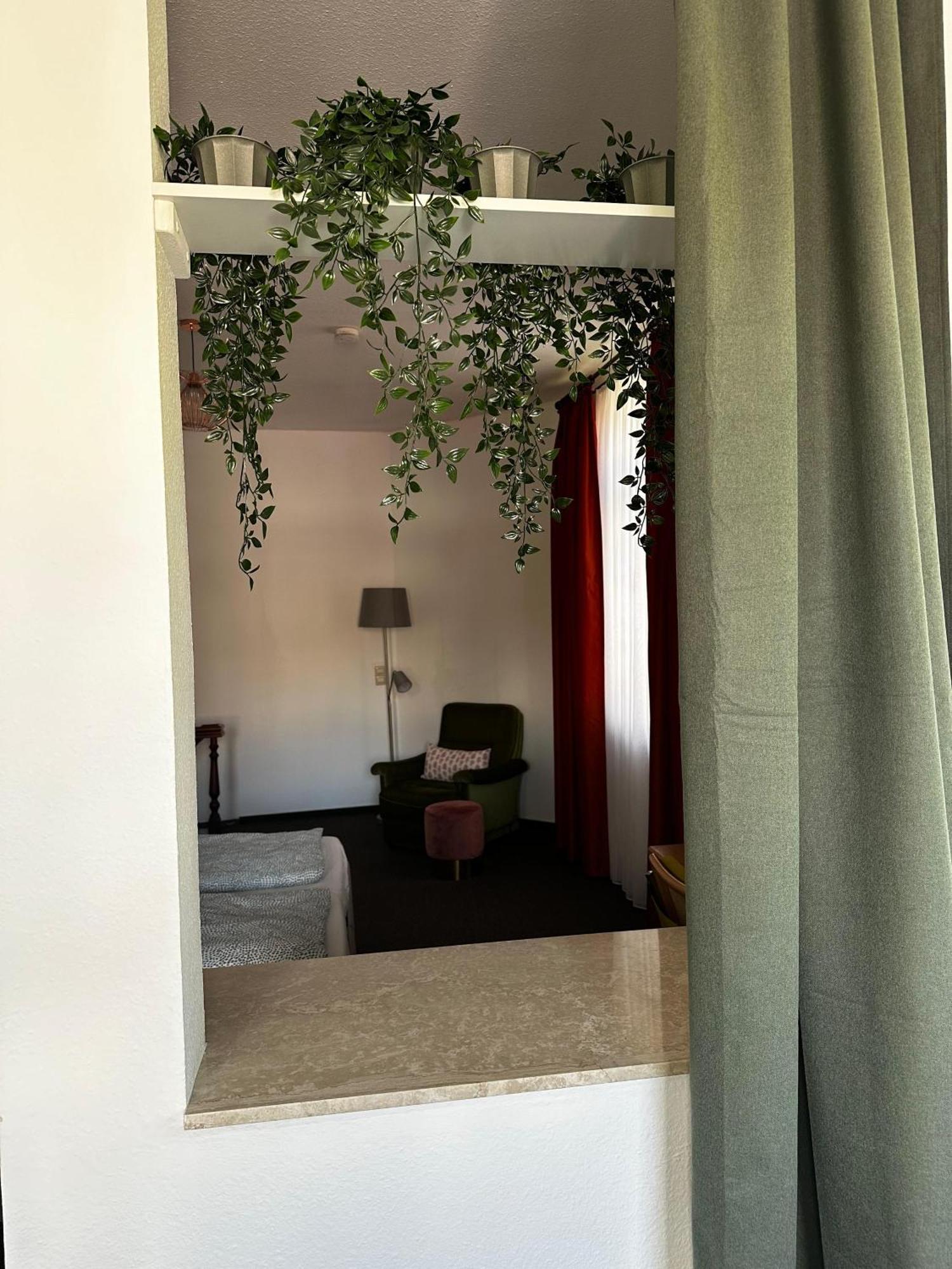 Maisonettewohnung Im Loft Stil Mit Wunderschoener Terrasse Karlsruhe Esterno foto