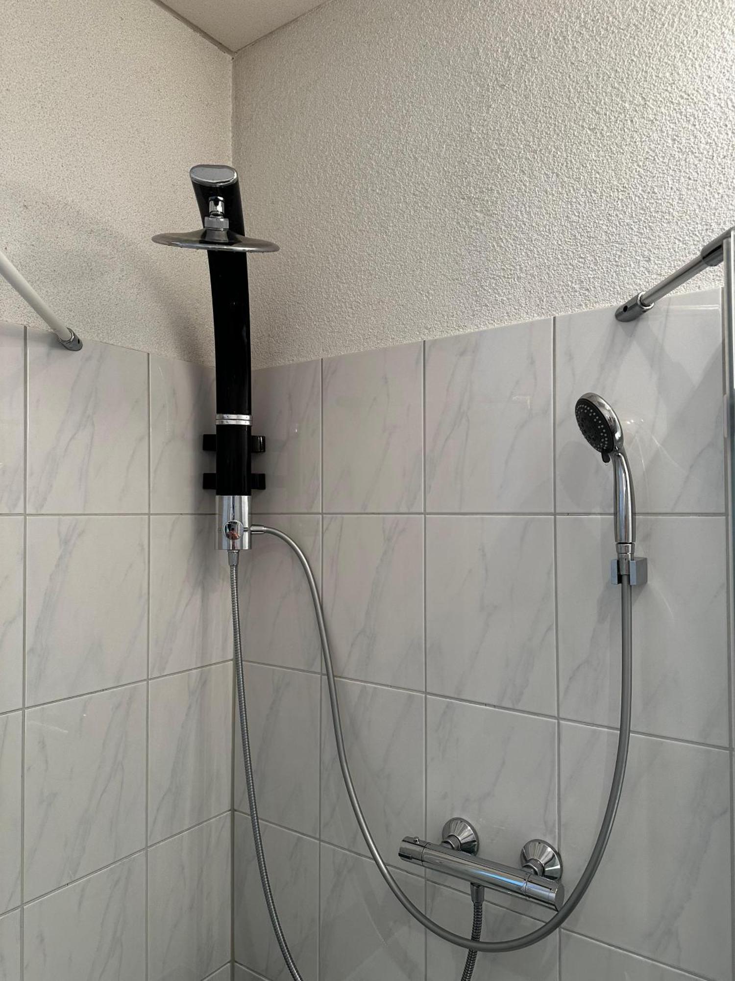 Maisonettewohnung Im Loft Stil Mit Wunderschoener Terrasse Karlsruhe Esterno foto