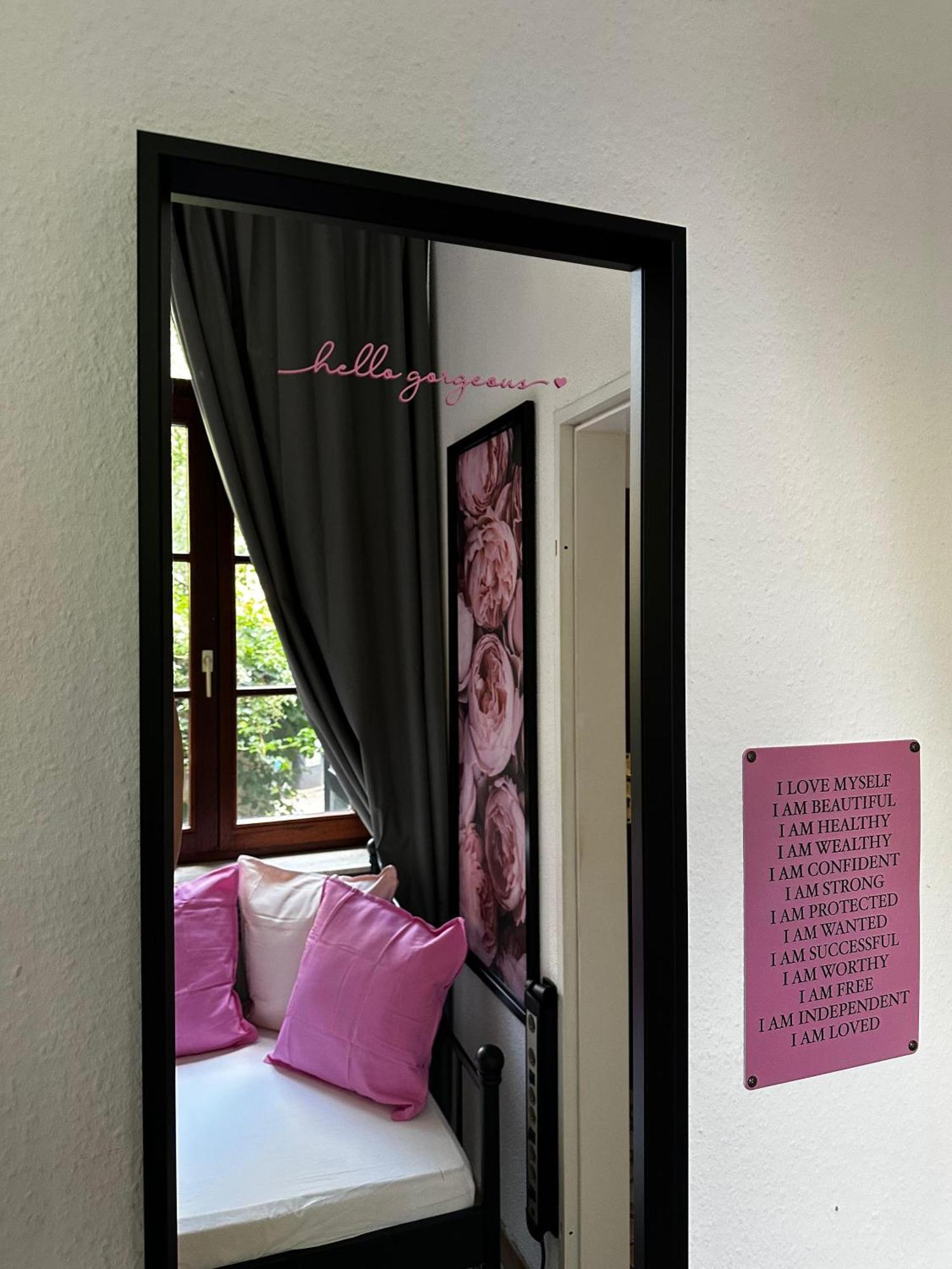 Maisonettewohnung Im Loft Stil Mit Wunderschoener Terrasse Karlsruhe Esterno foto